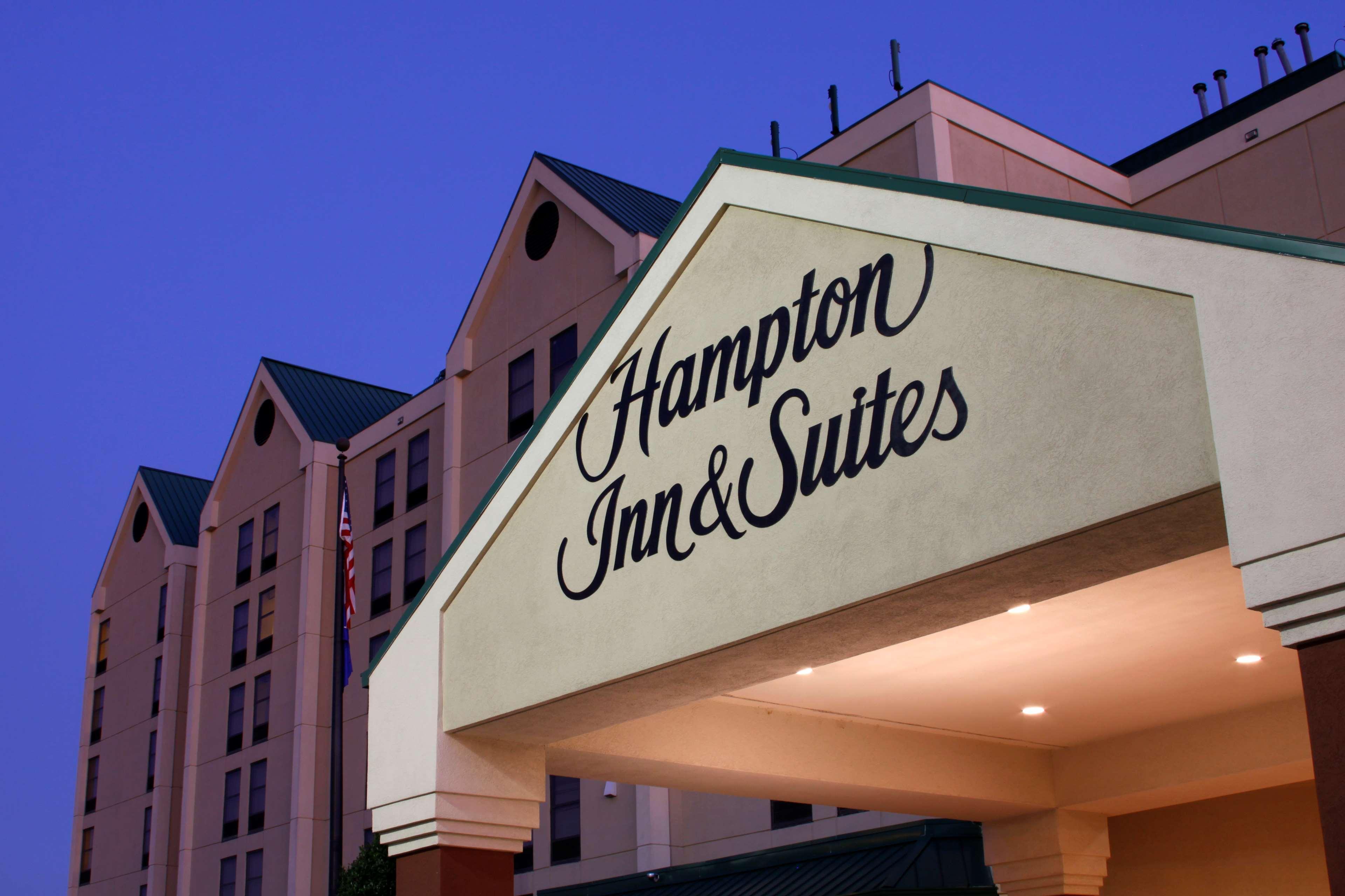 Hampton Inn & Suites Nashville-Airport Exteriör bild